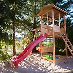 Bogdanka 3* تشوستش